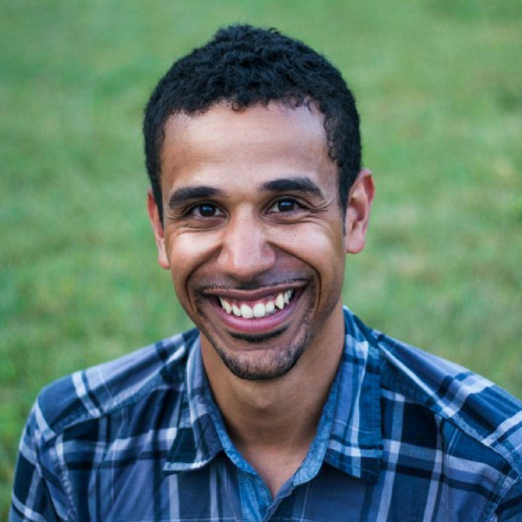 Headshot of Yann Ilunga